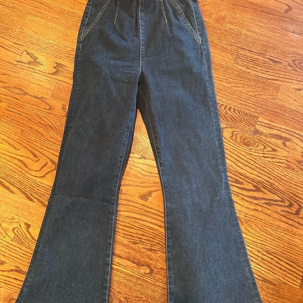 Veronica Beard Dark Blue High Rise Flared Jeans